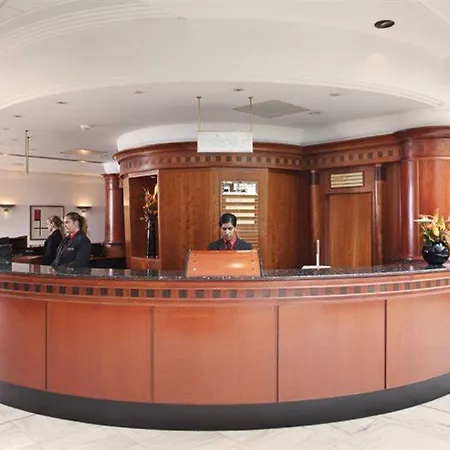 Crowne Plaza Amsterdam Airport Hotel