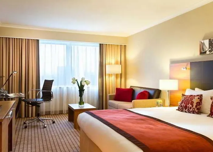 Отель Crowne Plaza Amsterdam Airport