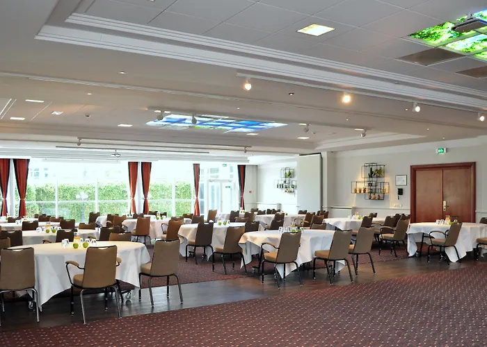 Crowne Plaza Amsterdam Airport Отель Хоофддорп