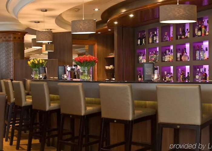 Отель Crowne Plaza Amsterdam Airport