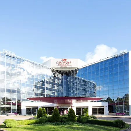 Crowne Plaza Amsterdam Airport Hotel