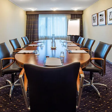 Crowne Plaza Amsterdam Airport 4* Hoofddorp