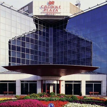 Crowne Plaza Amsterdam Airport 4*